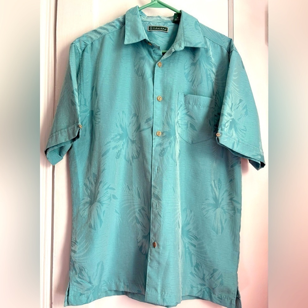 Cubavera Men’s Short Sleeves Floral Jacquard Woven Shirt & Pocket Sz: Medium
